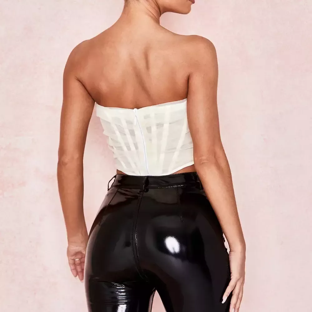 Crop top bustier blanc en tulle style corset