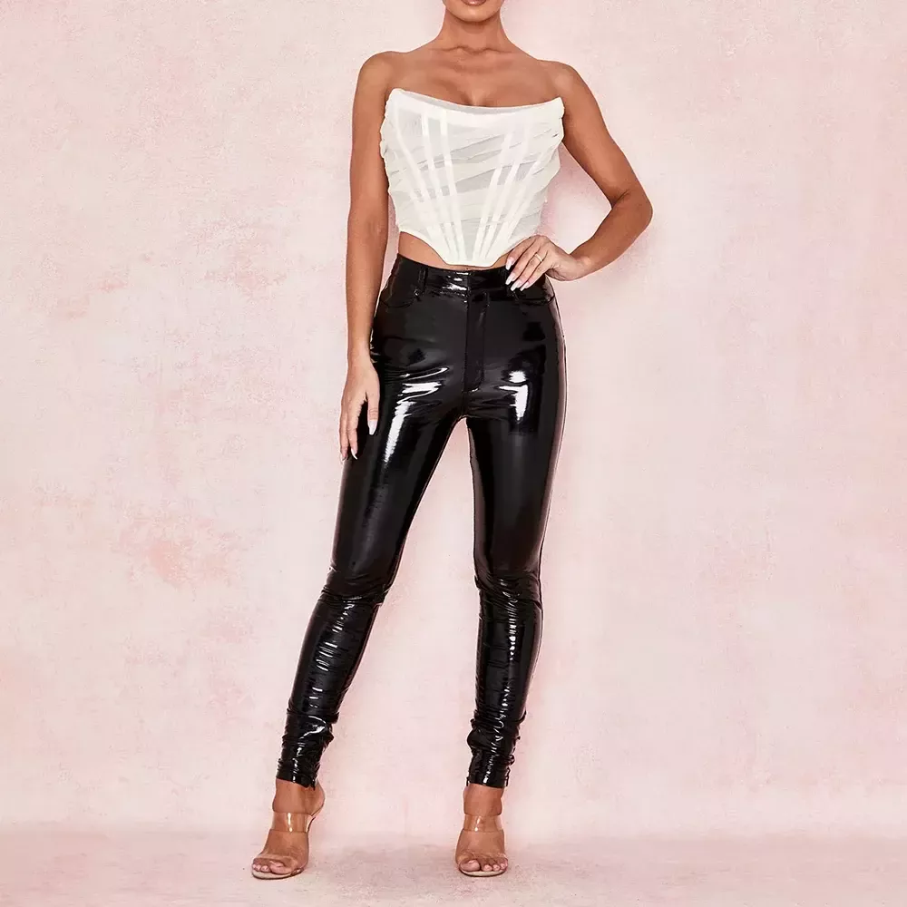 Crop top bustier blanc en tulle style corset