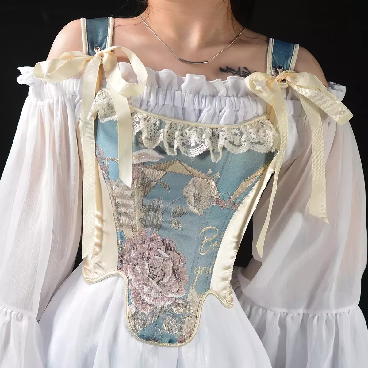 Corset bustier victorien à bretelles